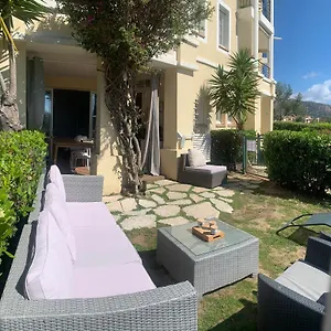  Appartement T2 En Rez De Jardin Privatif Cloture , Cap Esterel Pierre Et ,piscine Chauffee Des Le 05 Avril Au 02 Novembre